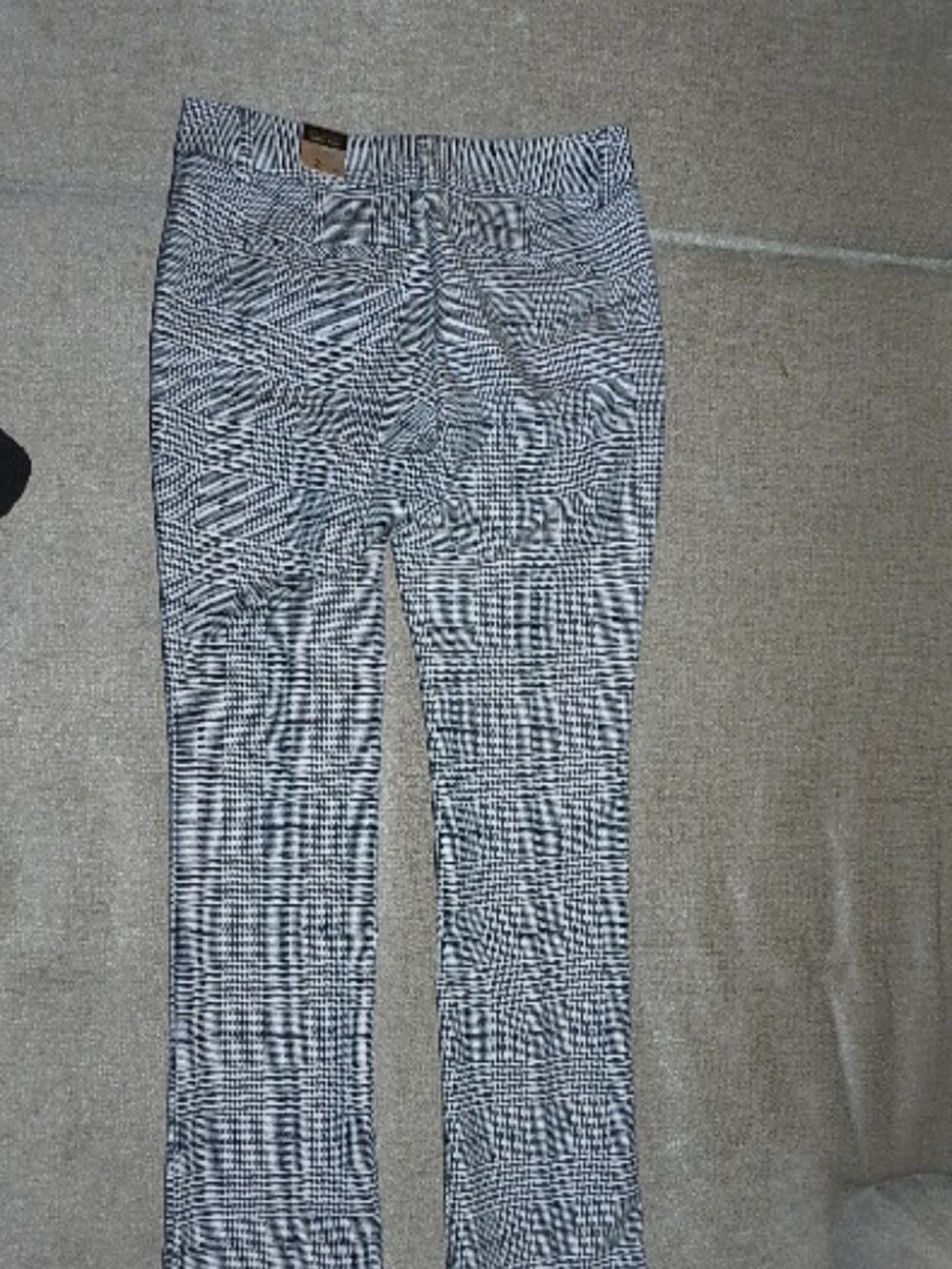 NWT Express Columnist Barely Boot Houndstooth Plaid Pants Size 2P